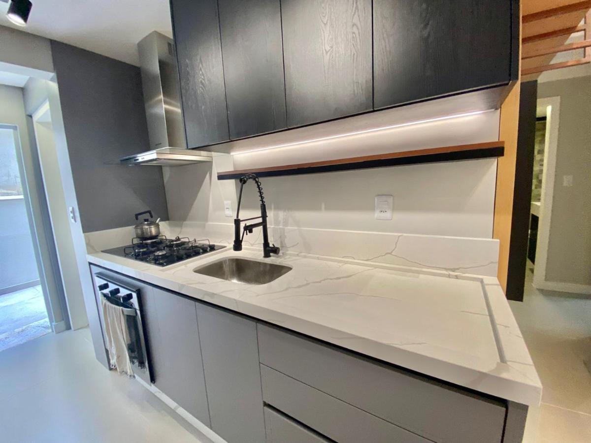 Apartamento Aconchegante E Moderno No Centro De Balneário Camboriú 外观 照片